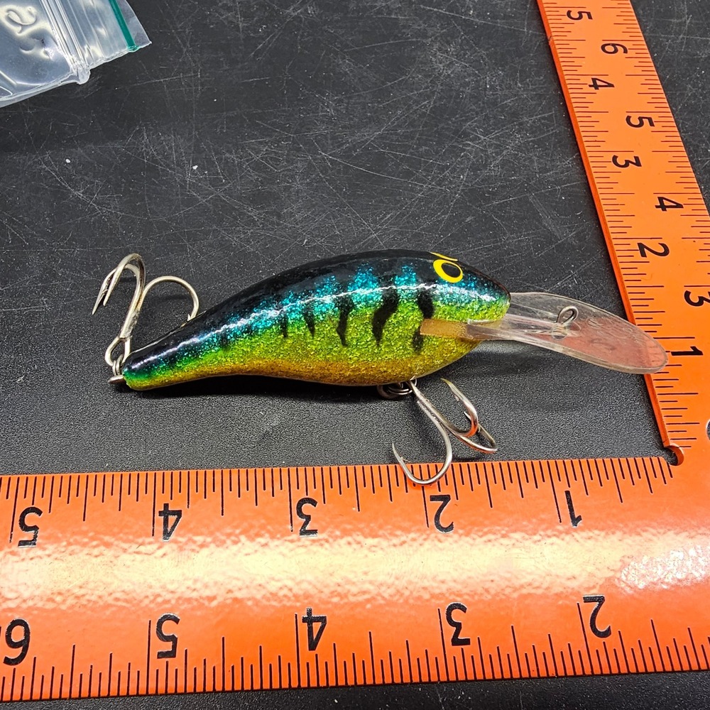Strike King Deep Diving Crankbait Lure Glitter Chartreuse Blue Tiger Stripe